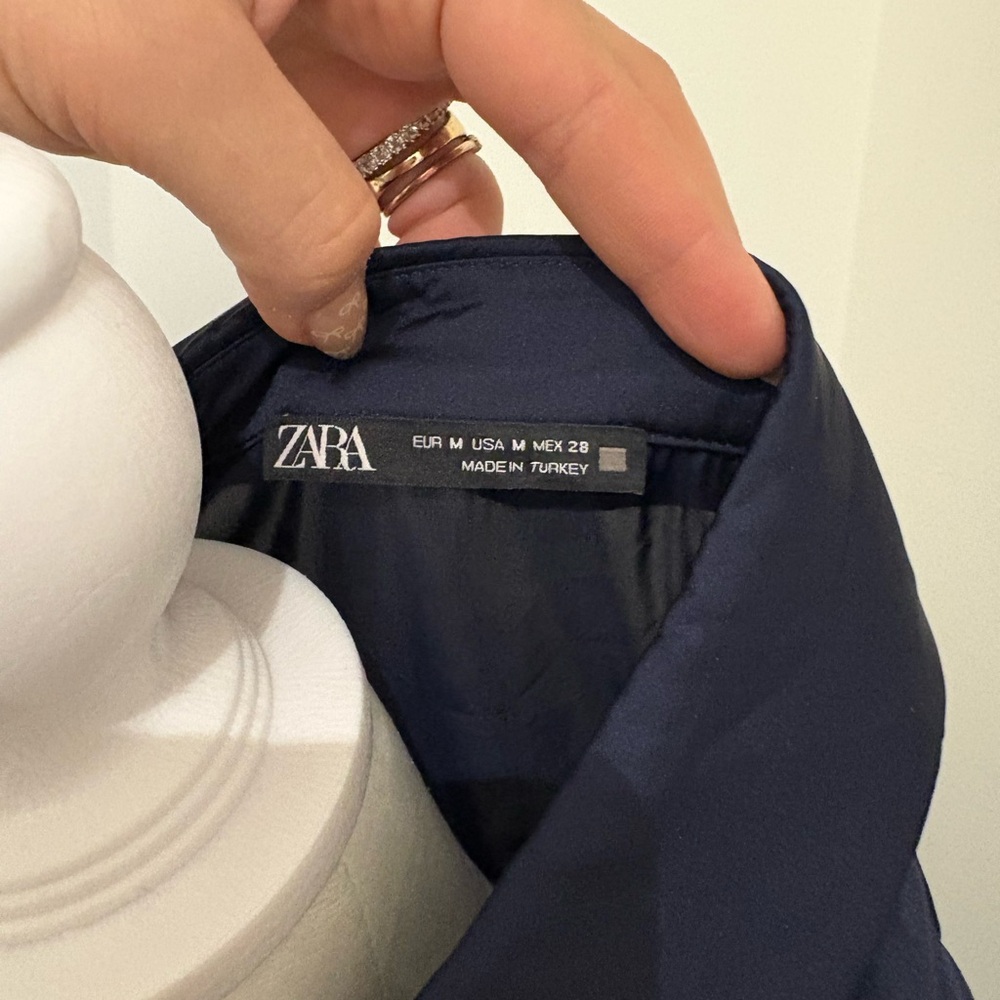 Zara Navy Button Down Shirt - Picture 4 of 4